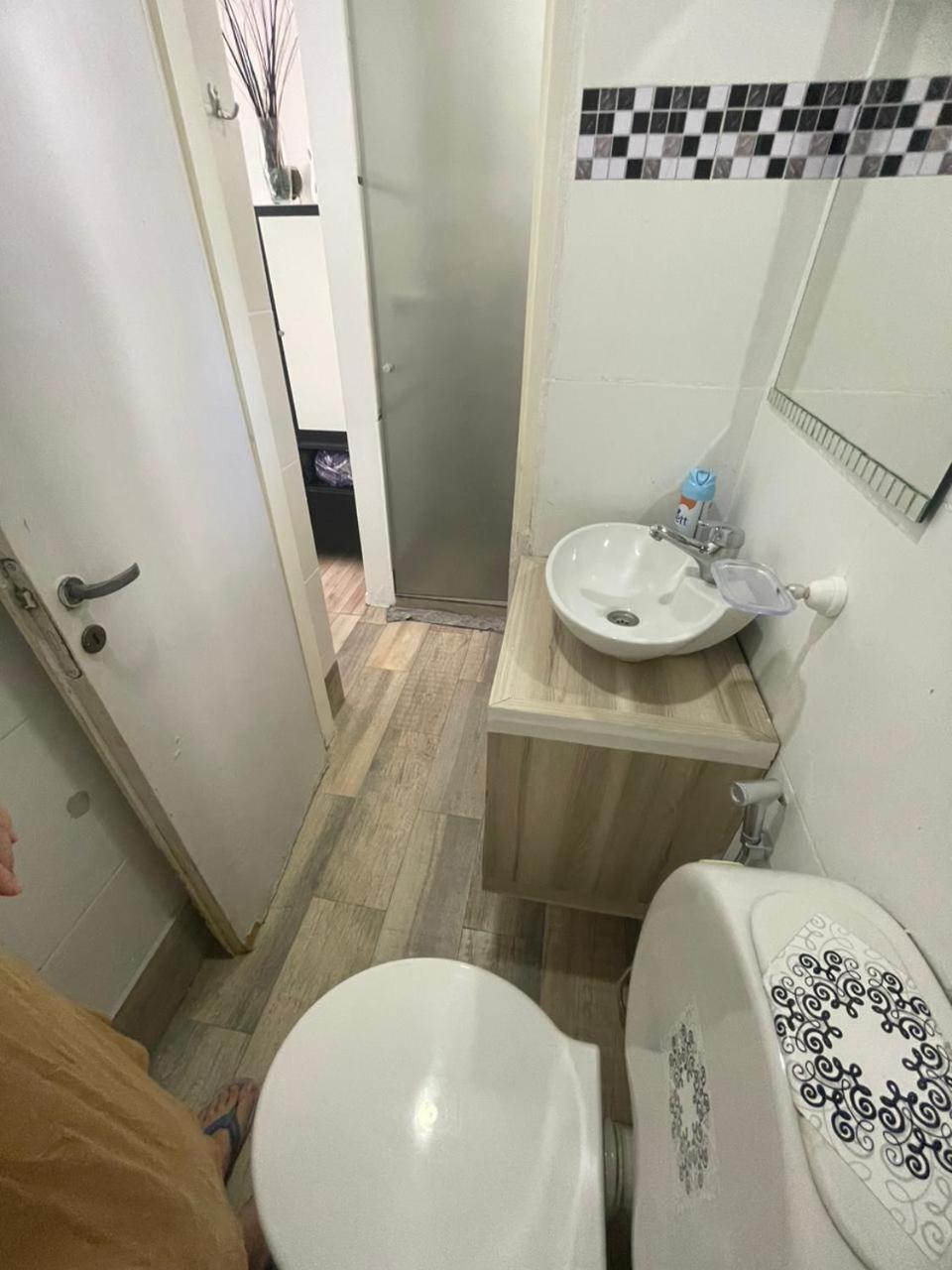 Ezeiza 2 Monoambiente Privado A 15 Minutos Del Aeropuerto Opcional Tranfer Desde Y Hacia El Aeropuerto De Ezeiza Las 24 Horas Pet Friendly エクステリア 写真