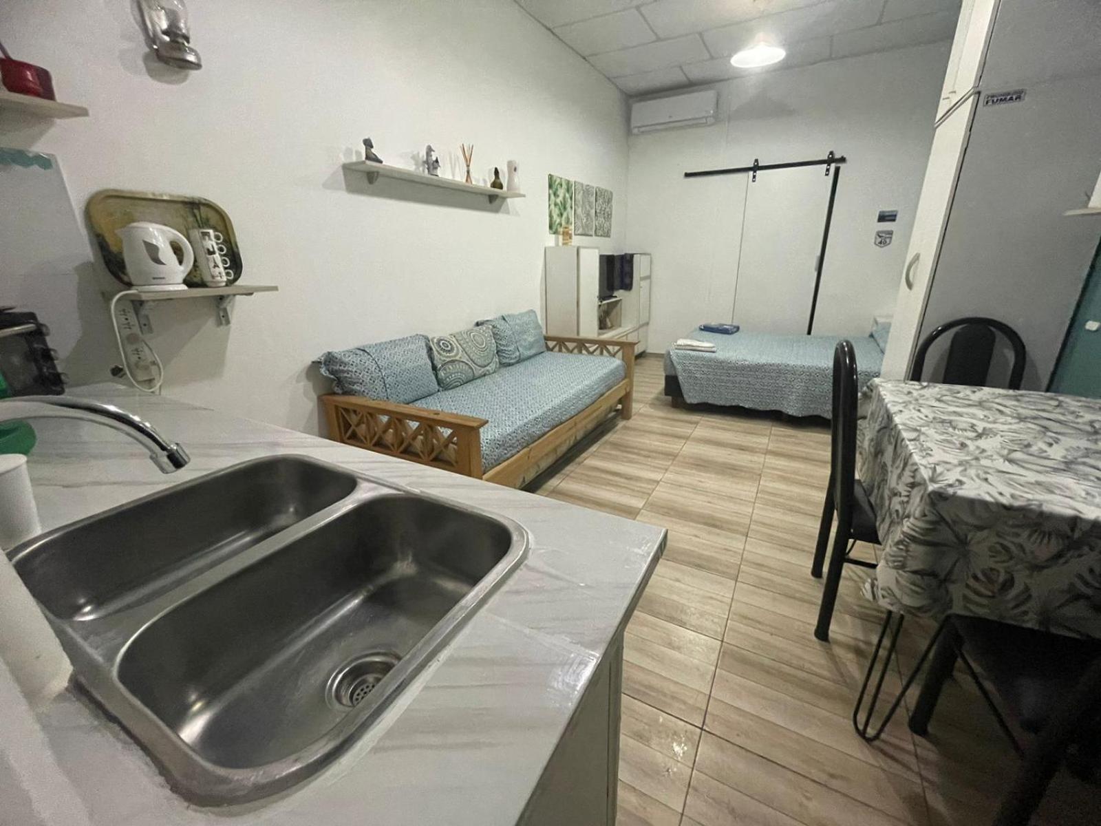Ezeiza 2 Monoambiente Privado A 15 Minutos Del Aeropuerto Opcional Tranfer Desde Y Hacia El Aeropuerto De Ezeiza Las 24 Horas Pet Friendly エクステリア 写真